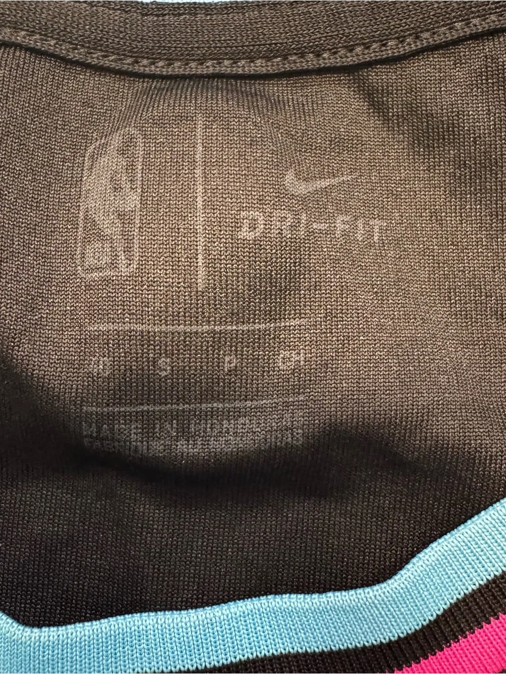 Nike Swingman Jersey Miami Heat Dwayne Wade Vince Nights Sz. S 40